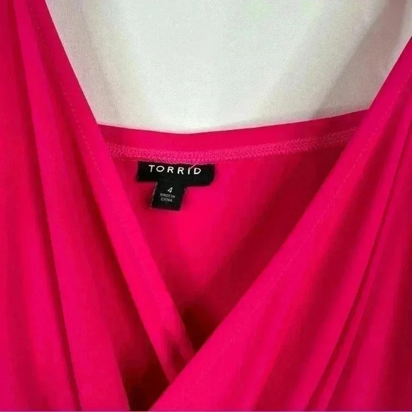 Torrid Women Polyester Sleeveless Hot Pink Summer Beach Stretch Top Plus Size 4 - Picture 4 of 9